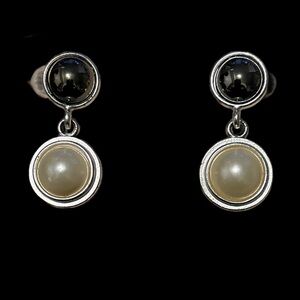Coro Black and Cream Dangle Earrings
